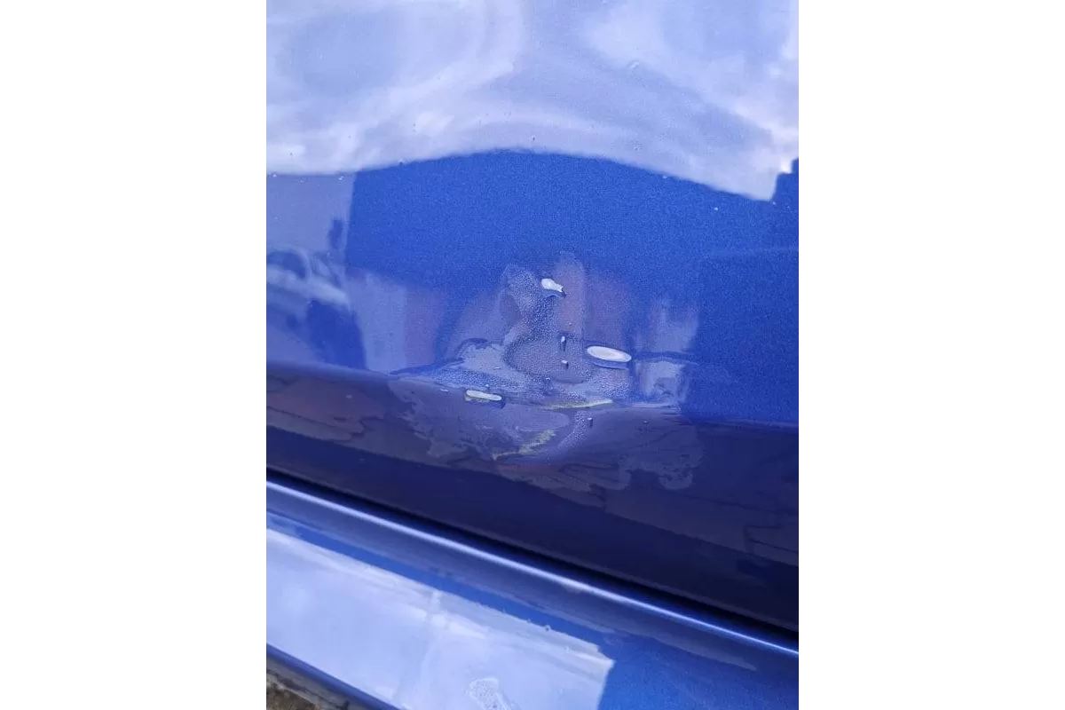 Uszkodził samochód i odjechał 