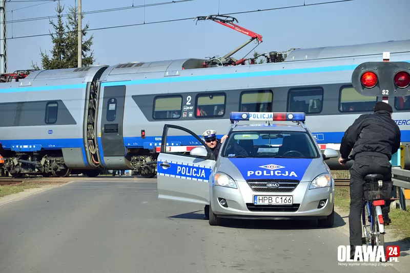 Pociąg śmiertelnie potrącił rowerzystę