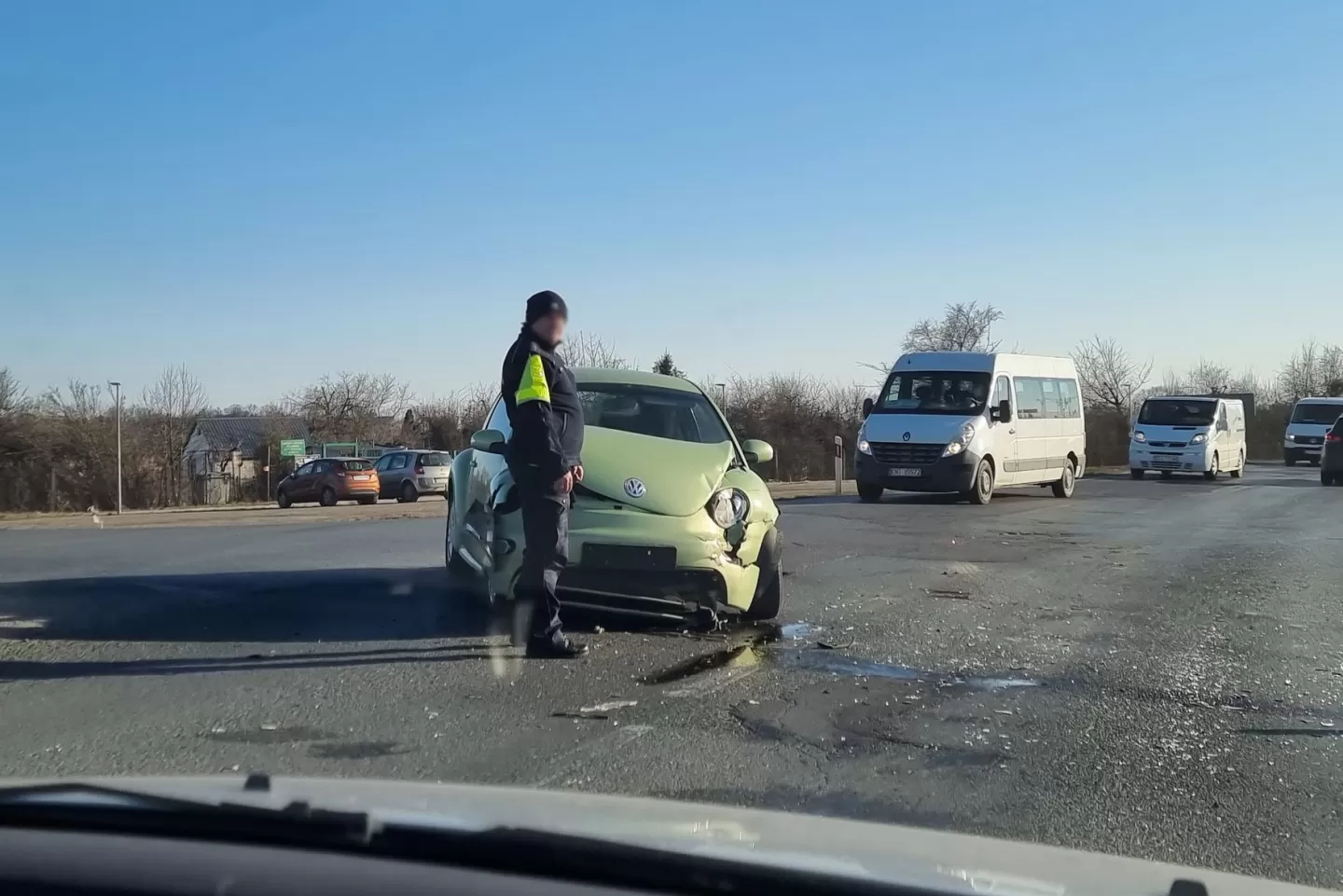 Utrudnienia w ruchu. Zderzenie dwóch pojazdów