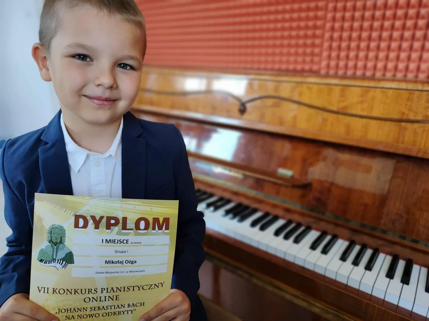 Sukces Mikołaja Ożgi w ogólnopolskim konkursie pianistycznym! 