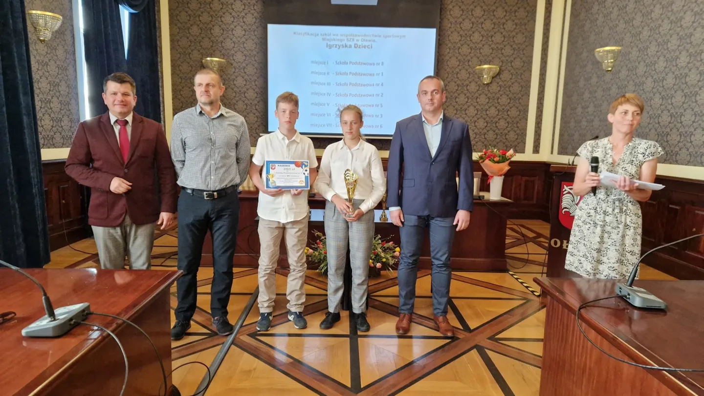 Podsumowanie rywalizacji sportowej szkół podstawowych w Oławie