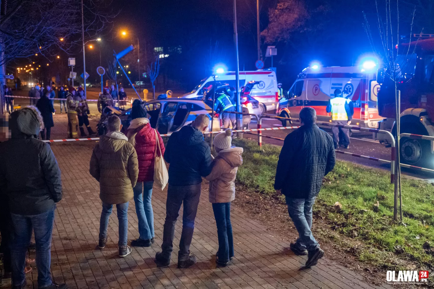 Zderzenie Audi z policyjnym radiowozem. Mamy nagranie VIDEO