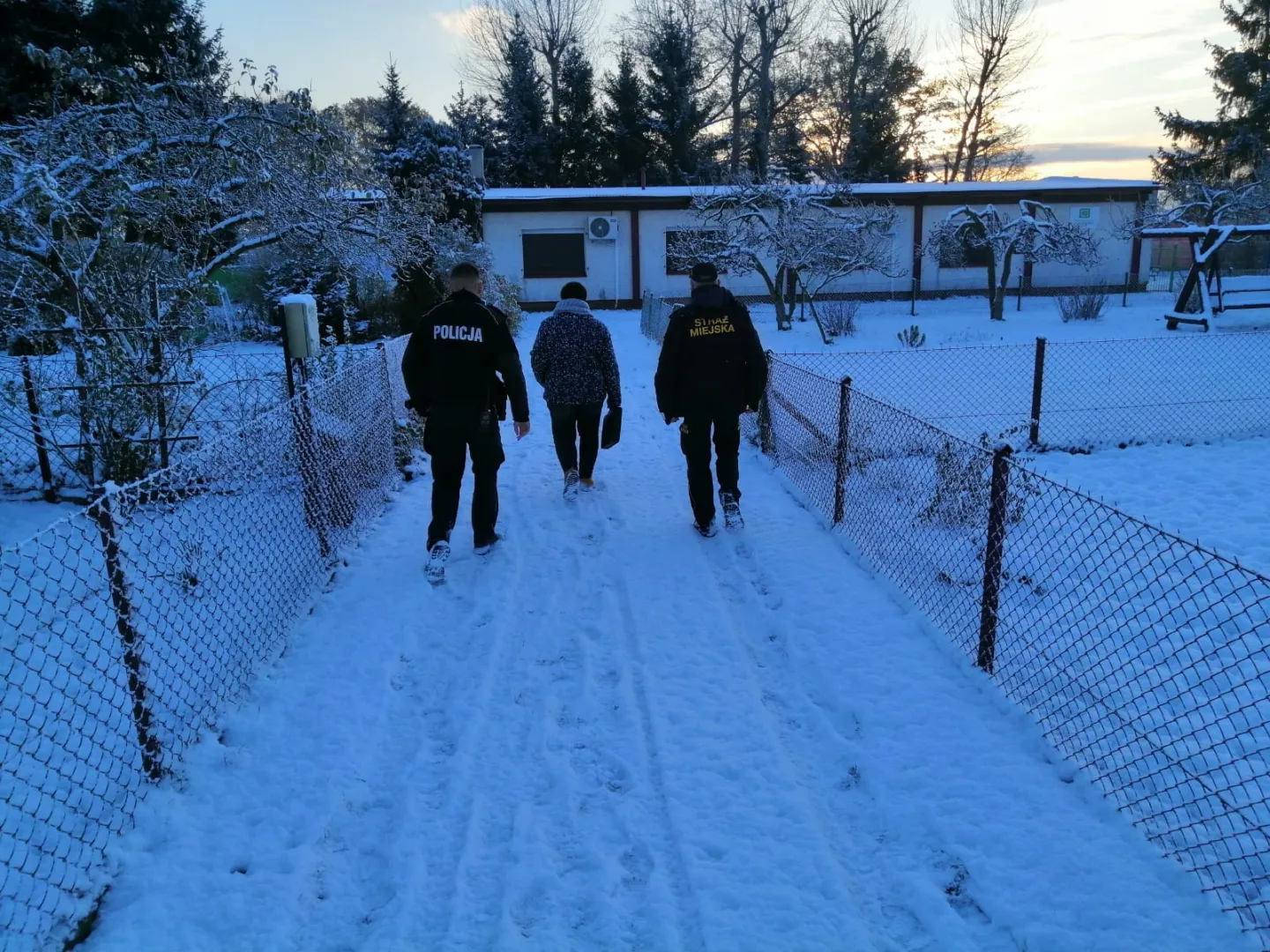 Kontrolowali miejsca, w których mogą przebywać bezdomni