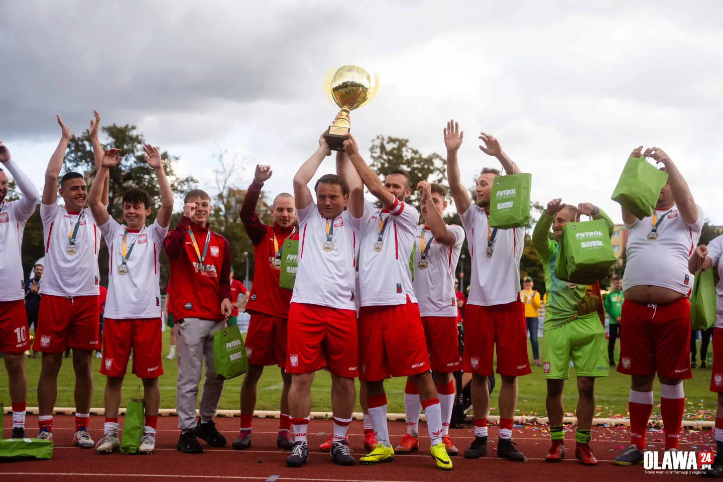 Puchar jest nasz! Reprezentacja Polski pokonuje FC Barcelonę [GALERIA]