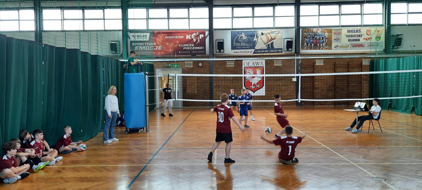 Oławska czwórka najlepsza w siatkówkę!