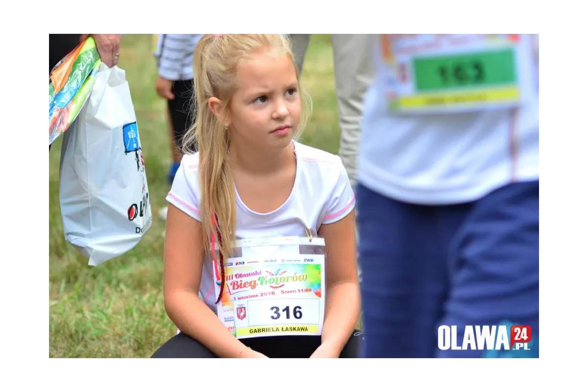 Kolorowo i na sportowo podczas biegu dla dzieci [ZDJĘCIA]