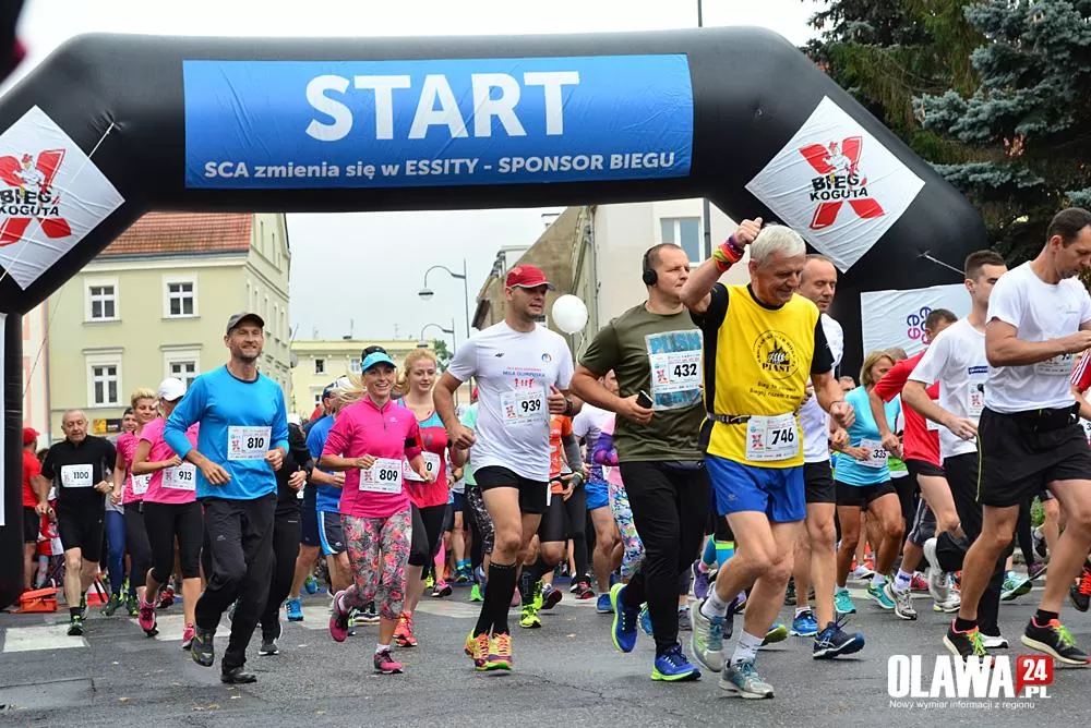 Ponad 1000 osób na starcie. Rekord Biegu Koguta pobity [ZDJĘCIA]