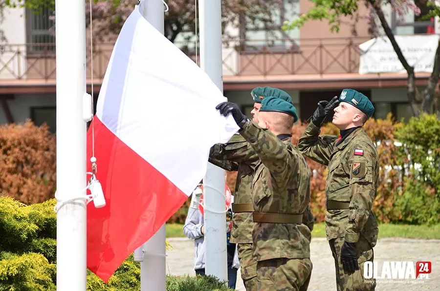 Po raz kolejny uczcili Dzień Flagi [GALERIA]