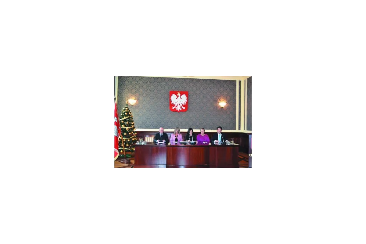 Frischmann burmistrzem, prezydium dla koalicji