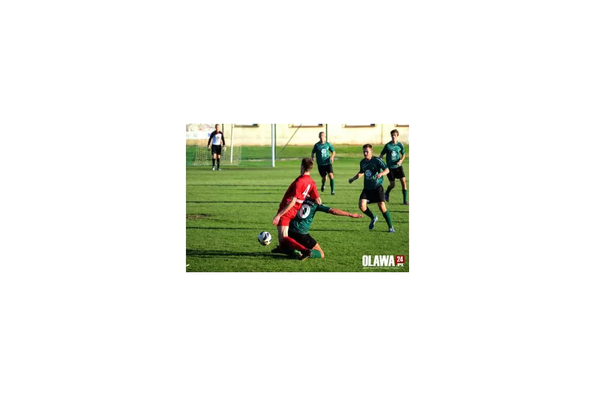 Derby na remis