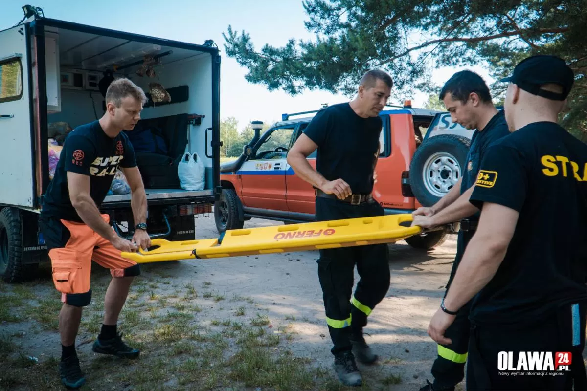 Piorun uderzył w łódkę. Strażacy ćwiczyli akcję ratunkową [GALERIA]