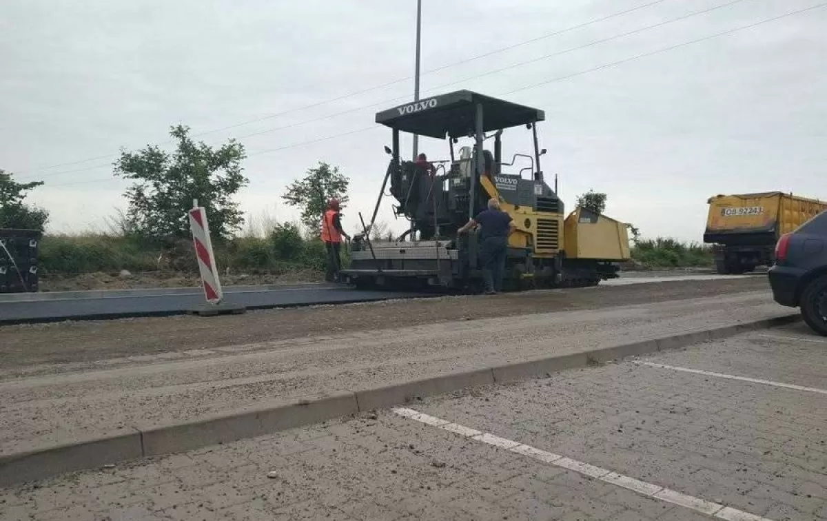 Trwa modernizacja drogi na ulicy Zacisznej
