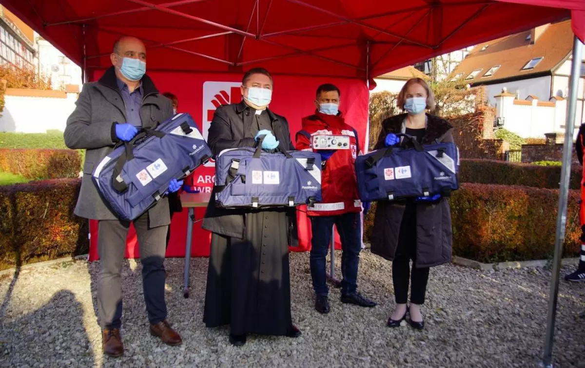 Respirator od Caritasu trafił do oławskiego szpitala 