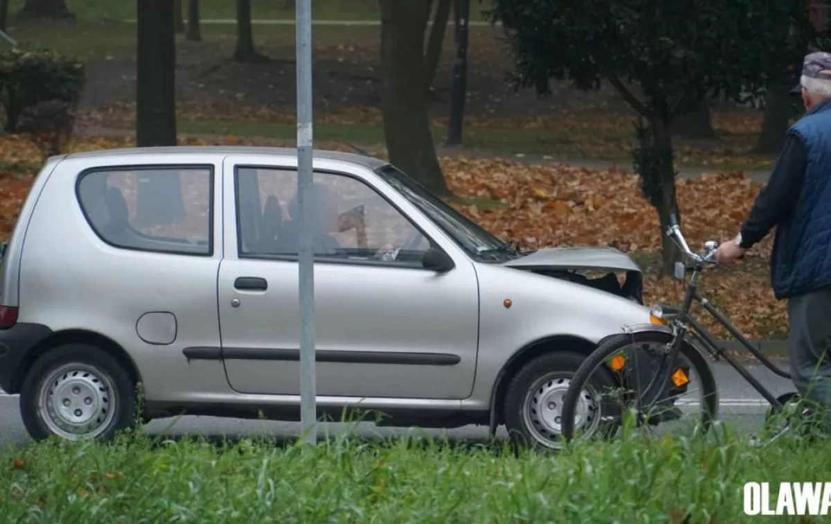 Najechał na tył Jeepa