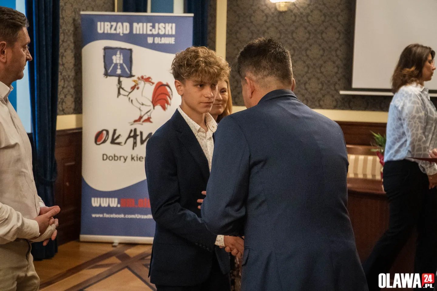 Złote Koguty dla najlepszych uczniów 