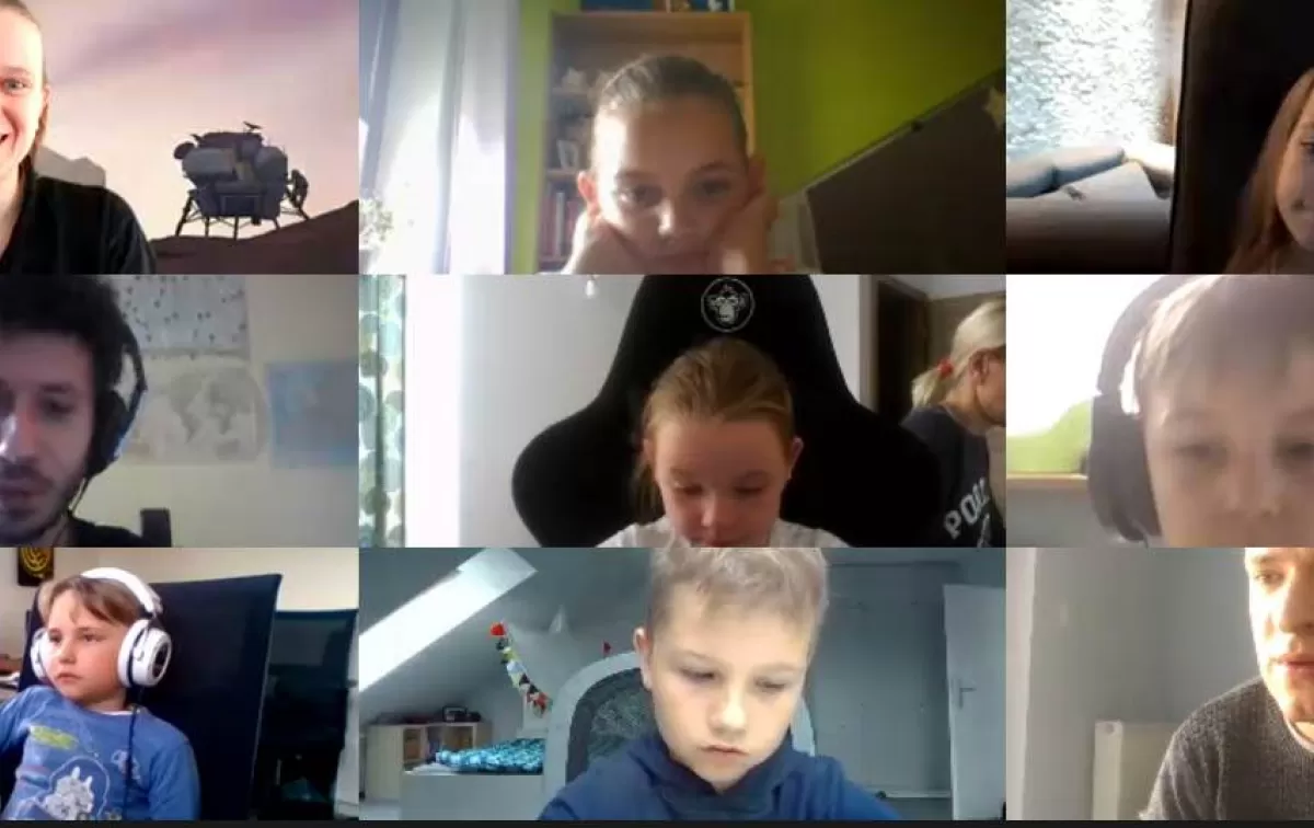 Planetobus on-line dla uczniów z Marcinkowic 