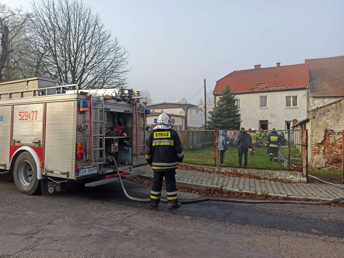 Wybuch gazu w Polwicy. Lokatorzy nie mogą wrócić do swoich mieszkań