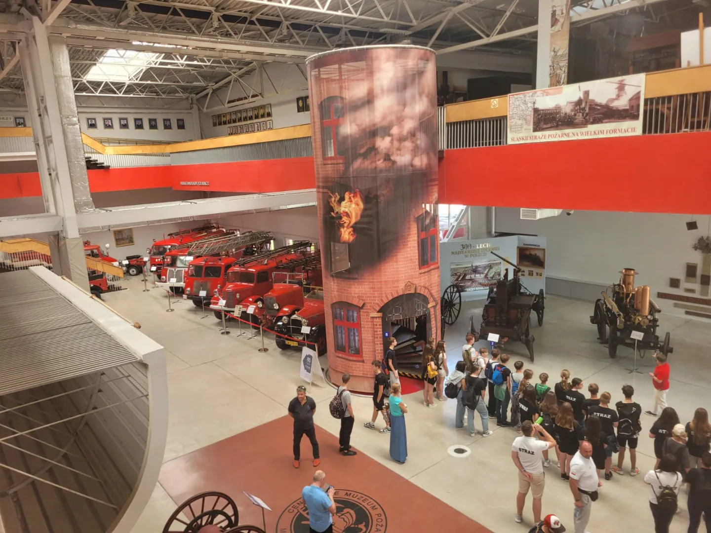 Członkowie Młodzieżowych Drużyn Pożarniczych zwiedzili Muzeum Pożarnictwa