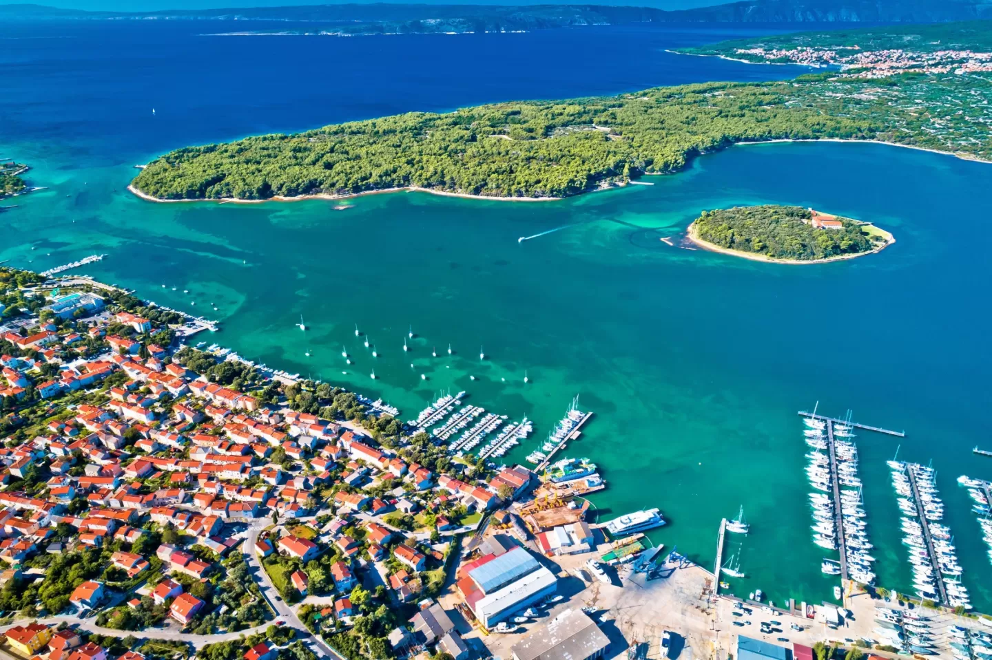 Jak zaplanować wakacje w Chorwacji? Najciekawsze miejsca i atrakcje dla rodzin z dziećmi