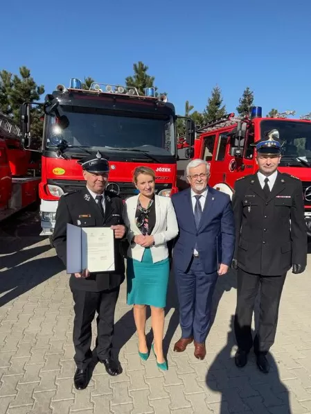 Nowy samochód ratowniczo-gaśniczy dla OSP Bolechów 