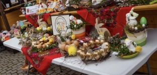 Palmy, ciasta i dobra energia. Kiermasz Wielkanocny w Oławie