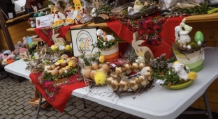 Palmy, ciasta i dobra energia. Kiermasz Wielkanocny w Oławie