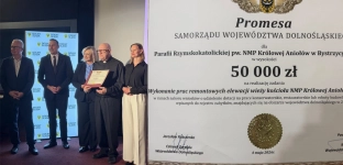 Bystrzyca z promesą na remont wieży kościoła