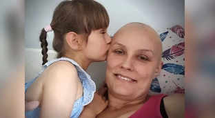 Dla córki musi pokonać raka. Oławianka prosi o pomoc!