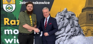 Niestrudzeni 2025 z honorowym patronatem Burmistrza Jelcza-Laskowic