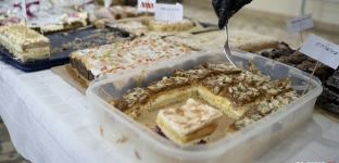 Upiecz ciasto dla Mai Zegar