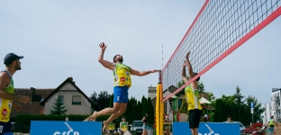 Turniej siatkówki plażowej w Jelczu-Laskowicach. Zagrają dla Stasia Borunia