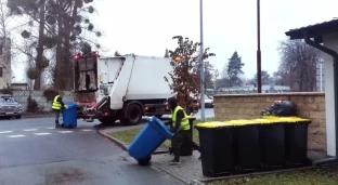 Zmiany w odbiorze odpadów w Oławie. Od lipca nowy wykonawca