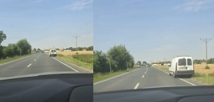 Uwaga kierowcy! Na poboczu drogi stoi samochód, zachowajcie szczególną ostrożność