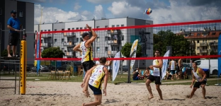 Dziewiąty Turniej Siatkówki Plażowej o Puchar Burmistrza Jelcza-Laskowic