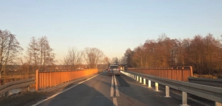 Uwaga kierowcy! Zwężenie na kolejnym moście z Janikowa do Starego Górnika