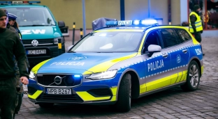 Pijany rowerzysta poszedł na czołówkę z samochodem