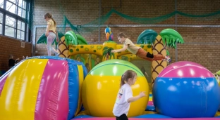 Dmuchańce Mikołajkowe w Gaci