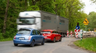 Zmiany na trasie Oława - Jelcz-Laskowice. Kierowcy pojadą tylko w jedną stronę