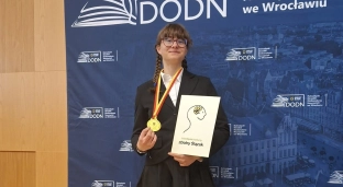 Łuczniczka z Miłoszyc zachwyca nie tylko na zawodach. Dobrawa Strzelecka laureatką zDolnego Ślązaka