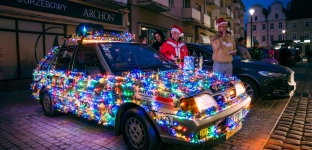 Chcieli zebrać 1000 zł, uzbierali ponad 11 tysięcy. Sukces akcji Świet(l)ne Auta