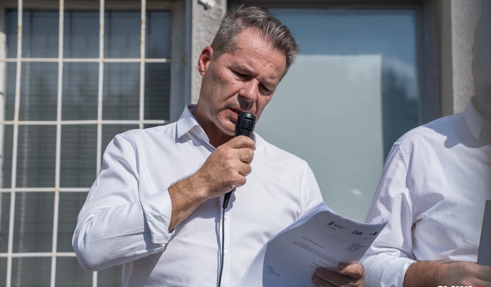 52 tysiące złotych za wodę w 10 dni? Radny alarmuje: To więcej niż basen olimpijski