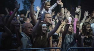 Łzy, Sumptuastic i Boys na bystrzyckiej scenie