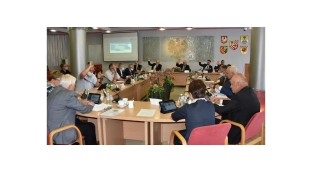 Zarząd Powiatu w Oławie otrzymał absolutorium za 2020 rok