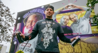 Kamil Tobiasz stworzy kolejny mural w Oławie
