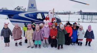 Mikołaj przyleciał helikopterem!