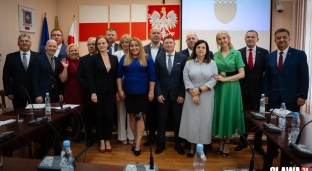 Gmina Oława: Nowy przewodniczący Rady i jego zastępcy zostali wybrani [ZDJĘCIA]