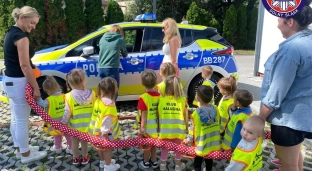 Dzieci odwiedziły Posterunek Policji w Domaniowie