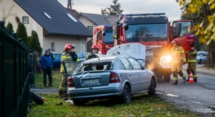 Wypadek w Piekarach - kierowca uciekł