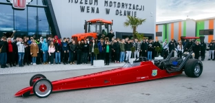 Dragster z historią: Oława staje się domem dla legendarnego pojazdu wyścigowego