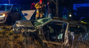 Poważny wypadek w Groblicach. Droga jest zablokowana [ZDJĘCIA]